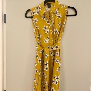 Ann Taylor Factory mustard floral dress. Sleeveless. XS.